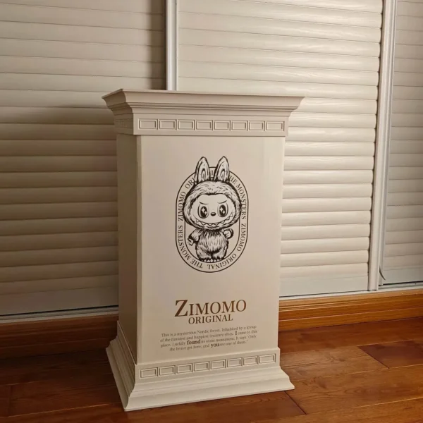 zimomo-displaying-hanging-roman-column-base